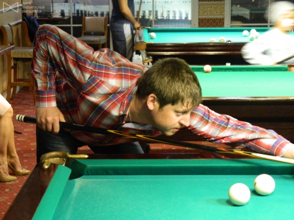 Георгий Кульнин сыграл с огоньком